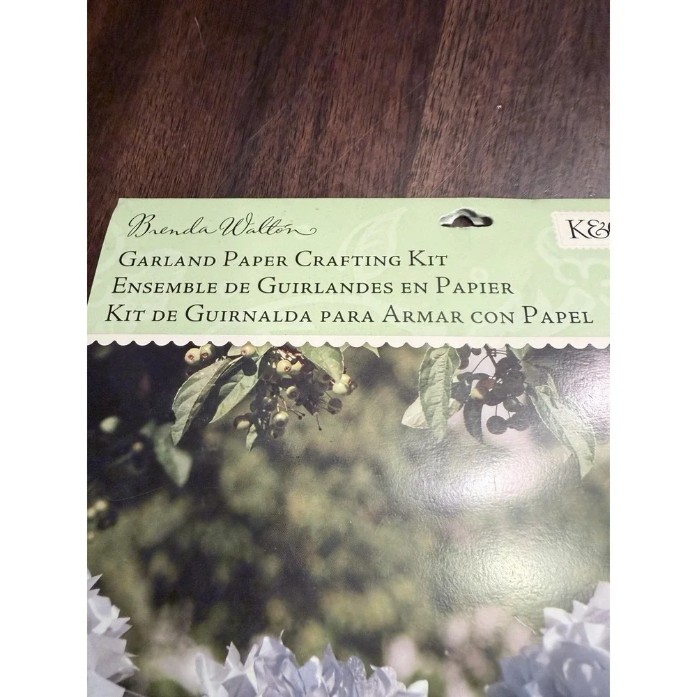 K&Company garland paper